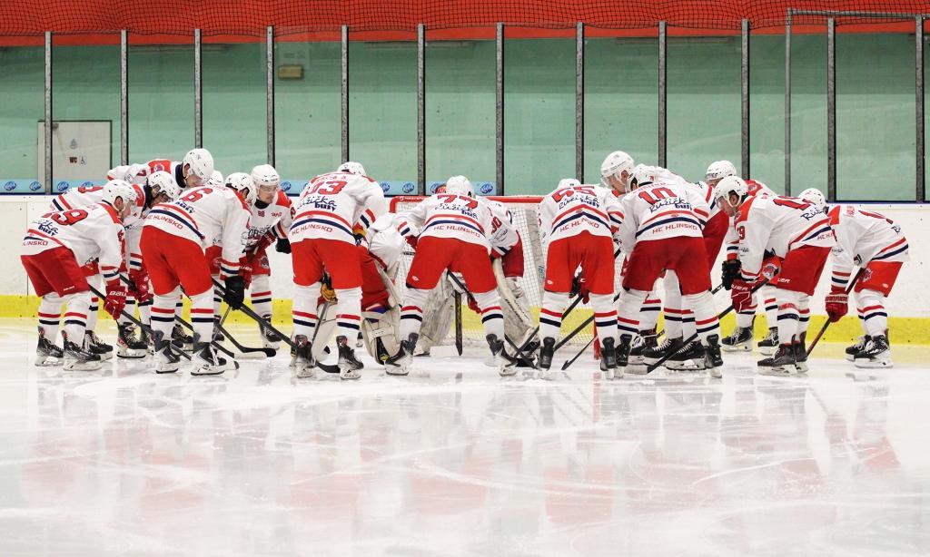 Průběžná tabulka A týmu před koncem roku 2025.
